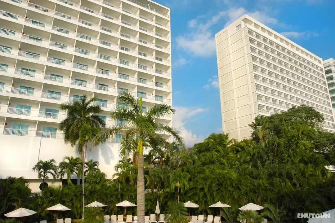 Emporio Acapulco - Genel