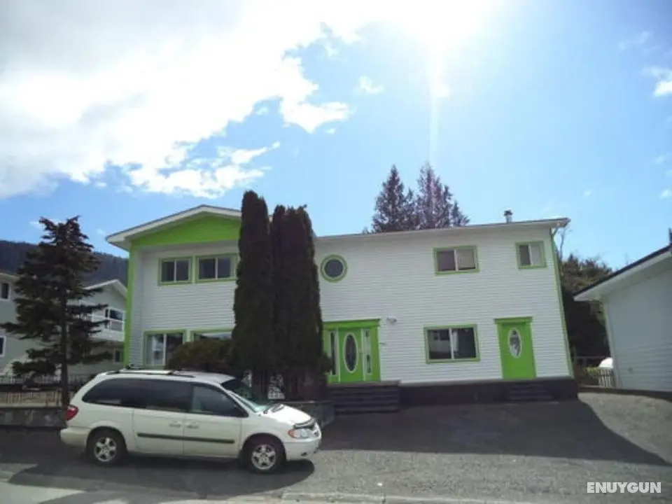 Enchanted Rainforest Guesthouse - Öne Çıkan Resim