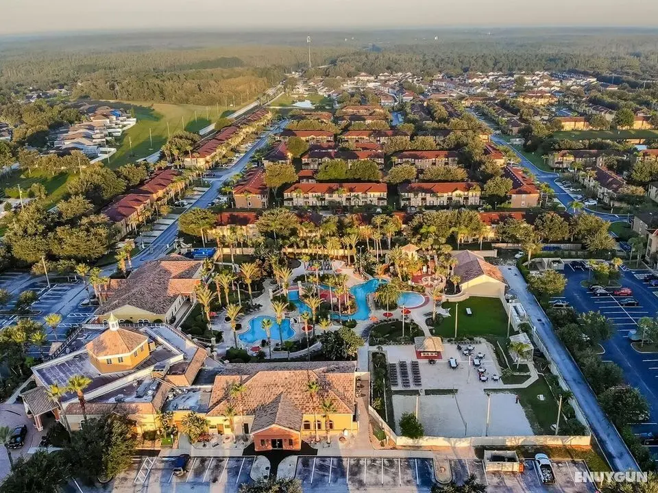 Endless Summer at Regal Palms - Dış Mekan