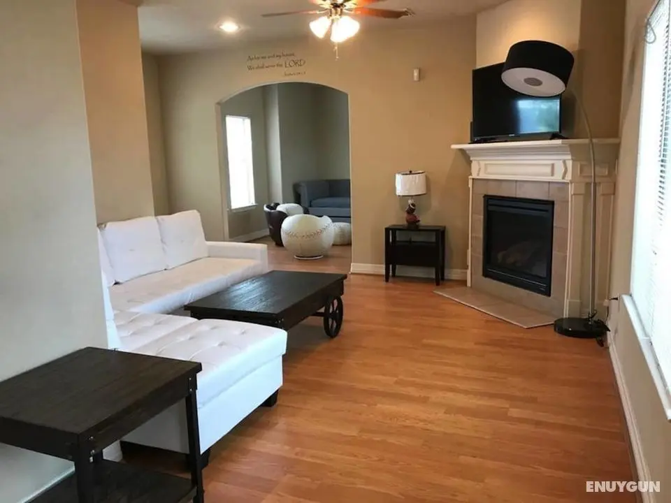 Entire Premium Spacious Luxury Home - Öne Çıkan Resim