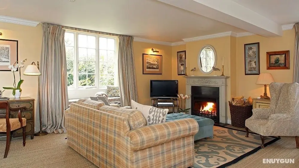 Epsom Cottage - Öne Çıkan Resim