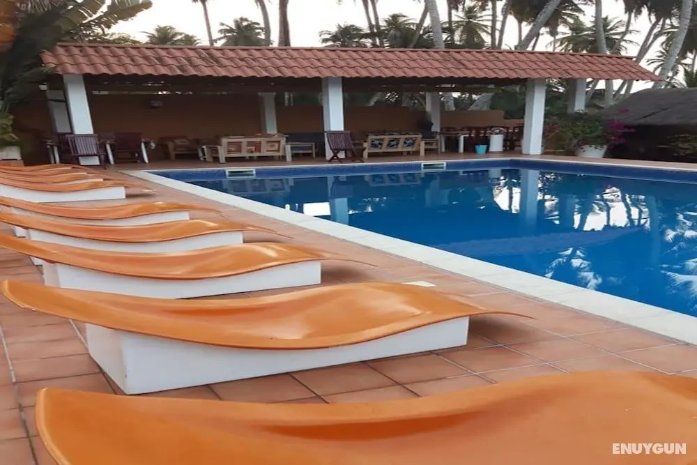 Escale De La Baie Chez Valdez - Öne Çıkan Resim