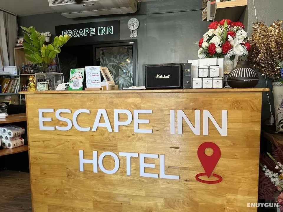 Escape Inn - Lobi
