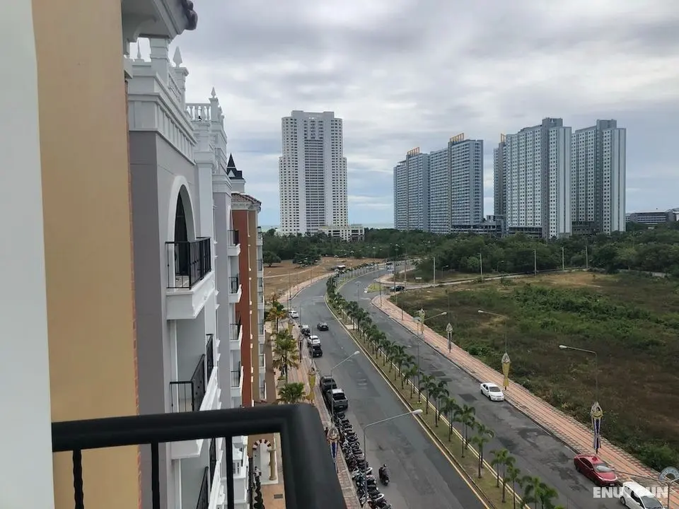 Espana Condo Resort Pattaya TLH - Oda Düzeni