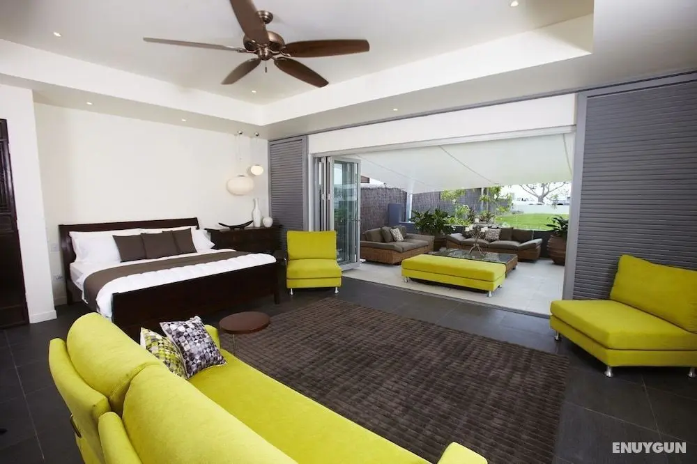Essence Beachfront Retreat - Öne Çıkan Resim