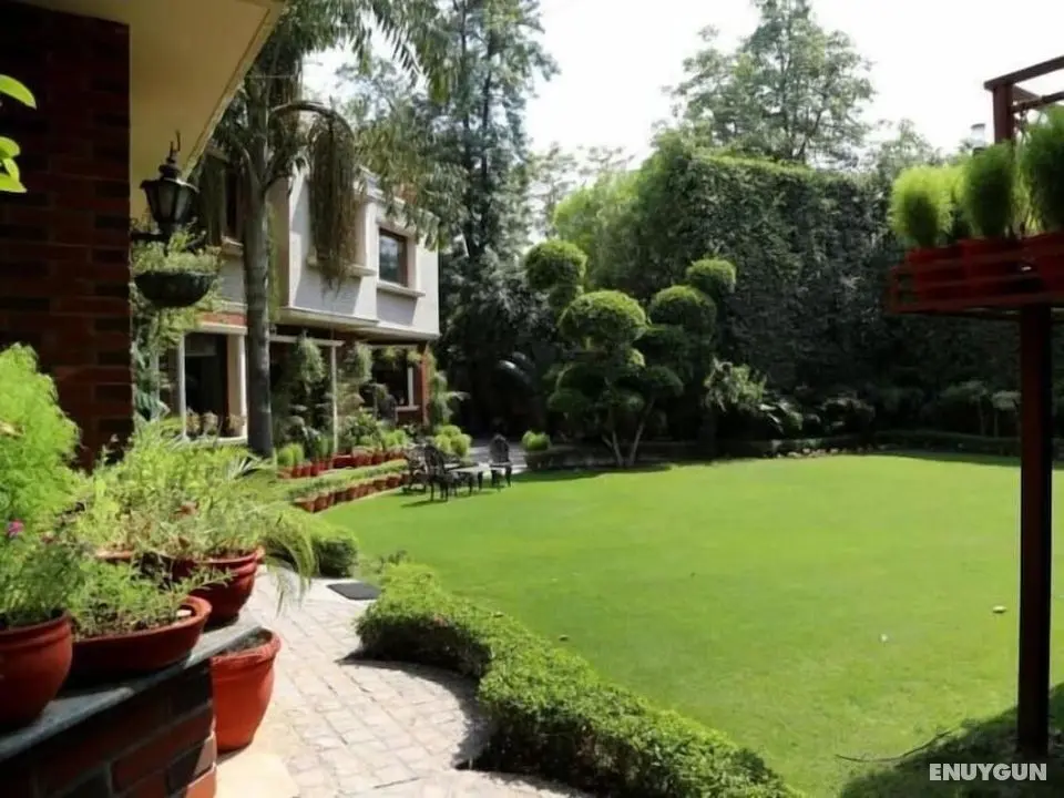 The Estate Villa - Dış Mekan