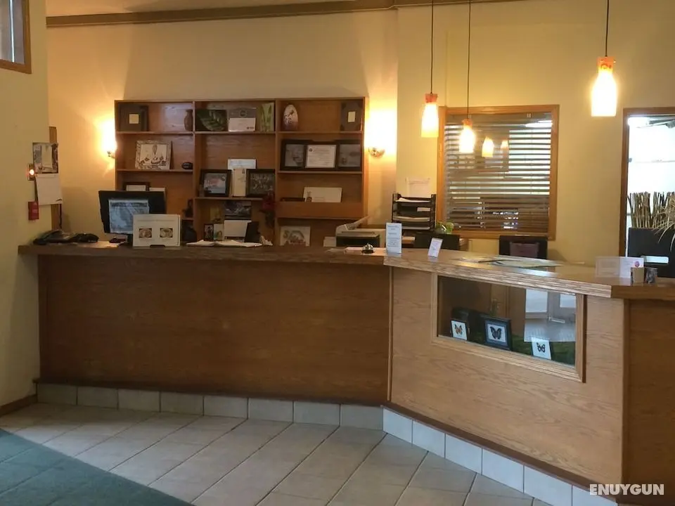 Esterhazy Motor Hotel - Öne Çıkan Resim