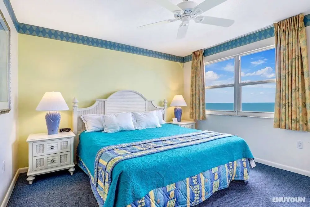 Estero Island Beach Villas 604 - Oda