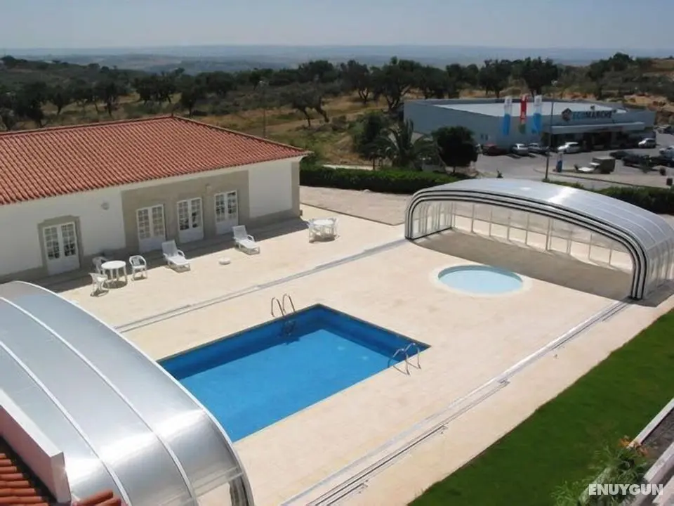 Hotel Estrela da Idanha - Havuz