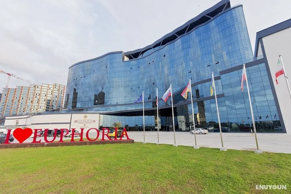 Euphoria Batumi Convention & Casino Hotel - Öne Çıkan Resim