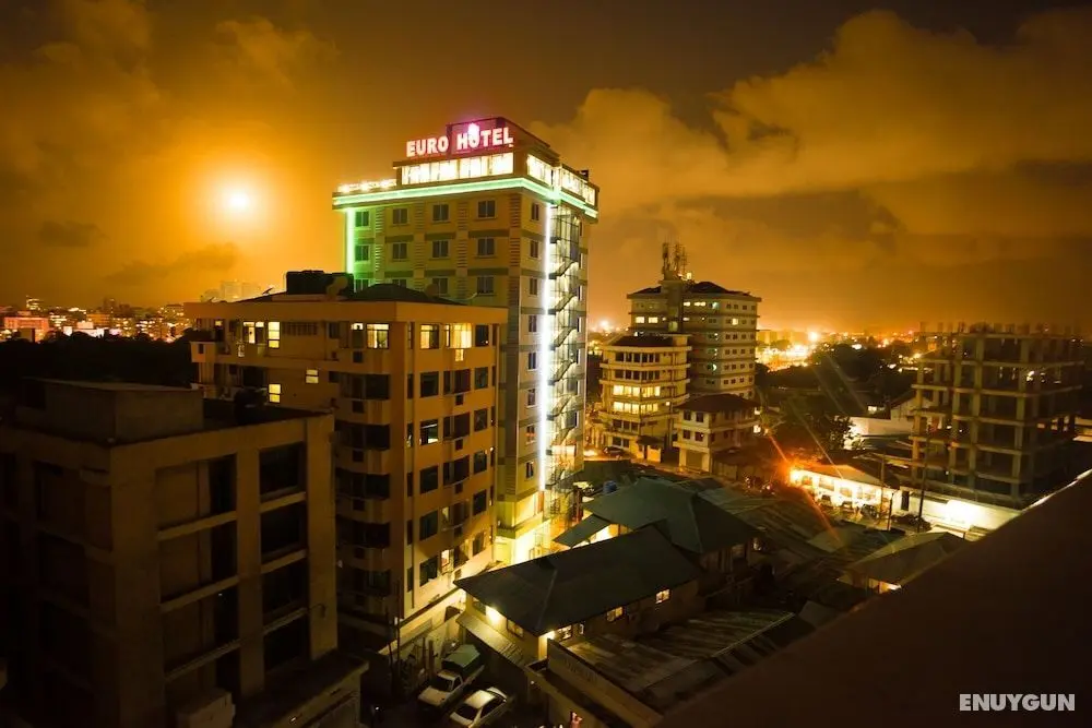 Euro Hotel and Apartments - Dış Mekan