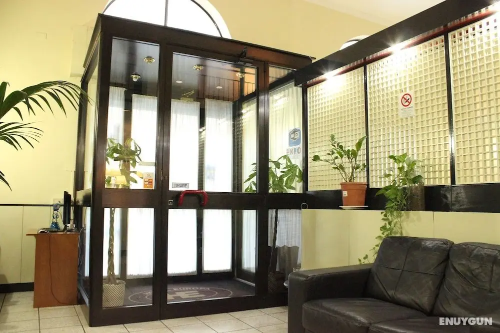 Hotel Europa - Lobi