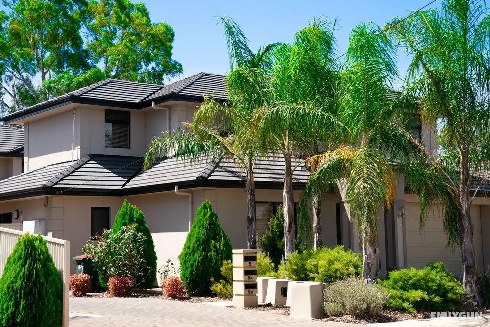 European Style House in the Garden of Eden - Öne Çıkan Resim