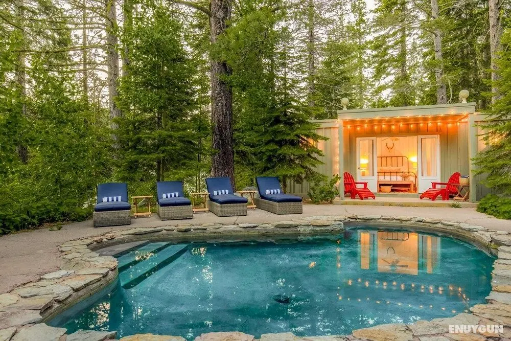 Everett by Avantstay 5mins to Squaw Valley! W/pool & HOT TUB - Öne Çıkan Resim