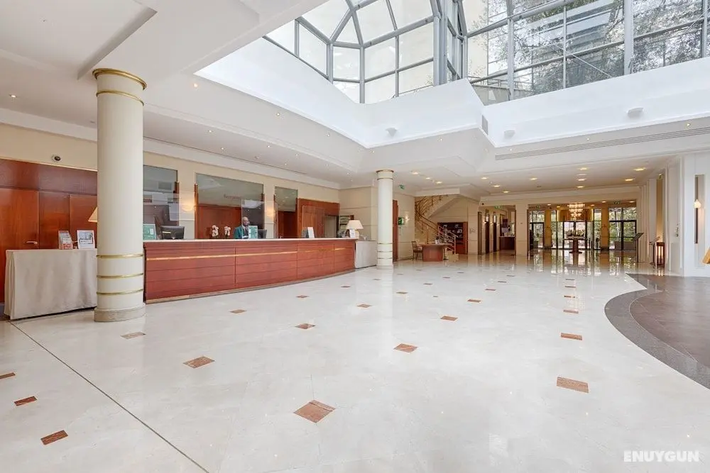Evergreen Laurel Hotel - Lobi