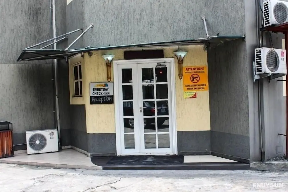 Everyday Check Inn Limited - Dış Mekan