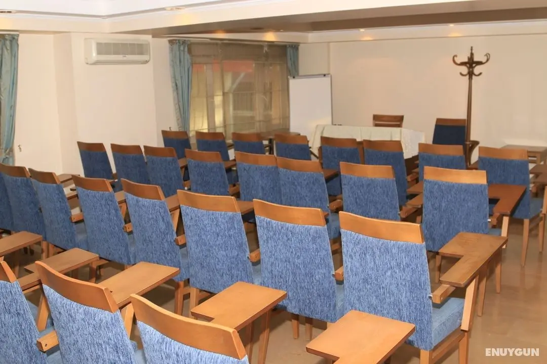 Evkuran Otel - Toplantı Odası