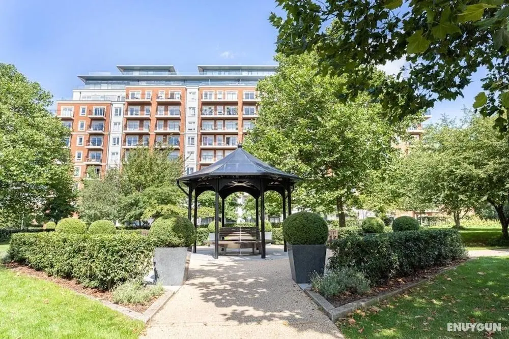 Excellent 2-bed Apartment in Colindale, London - Dış Mekan
