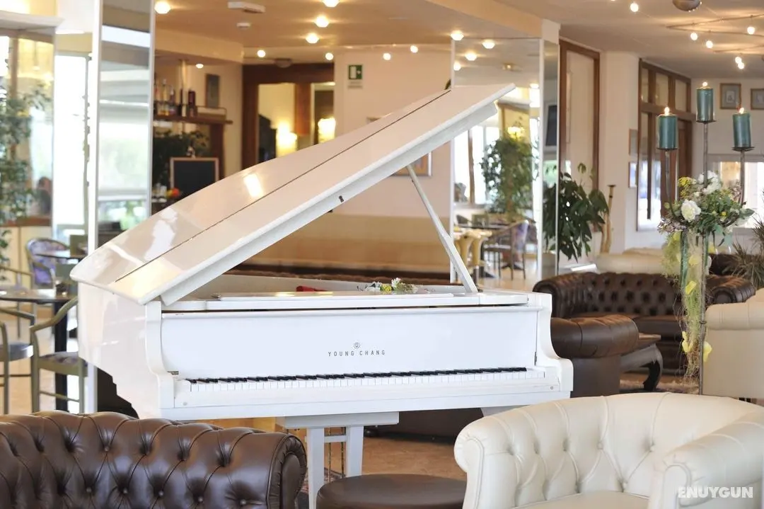 Hotel Excelsior - Genel