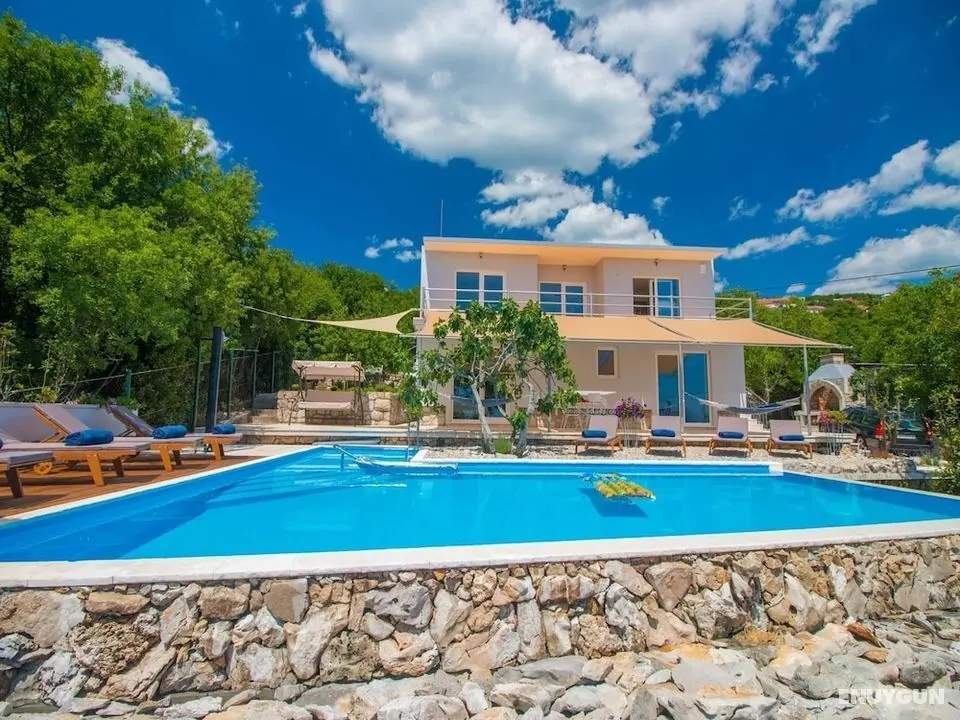 Exceptional Villa With Private Swimming Pool & Sea View - Dış Mekan
