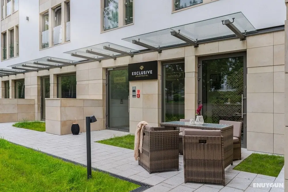 EXCLUSIVE Aparthotel Kraków Lubicz 40 - Dış Mekanlar