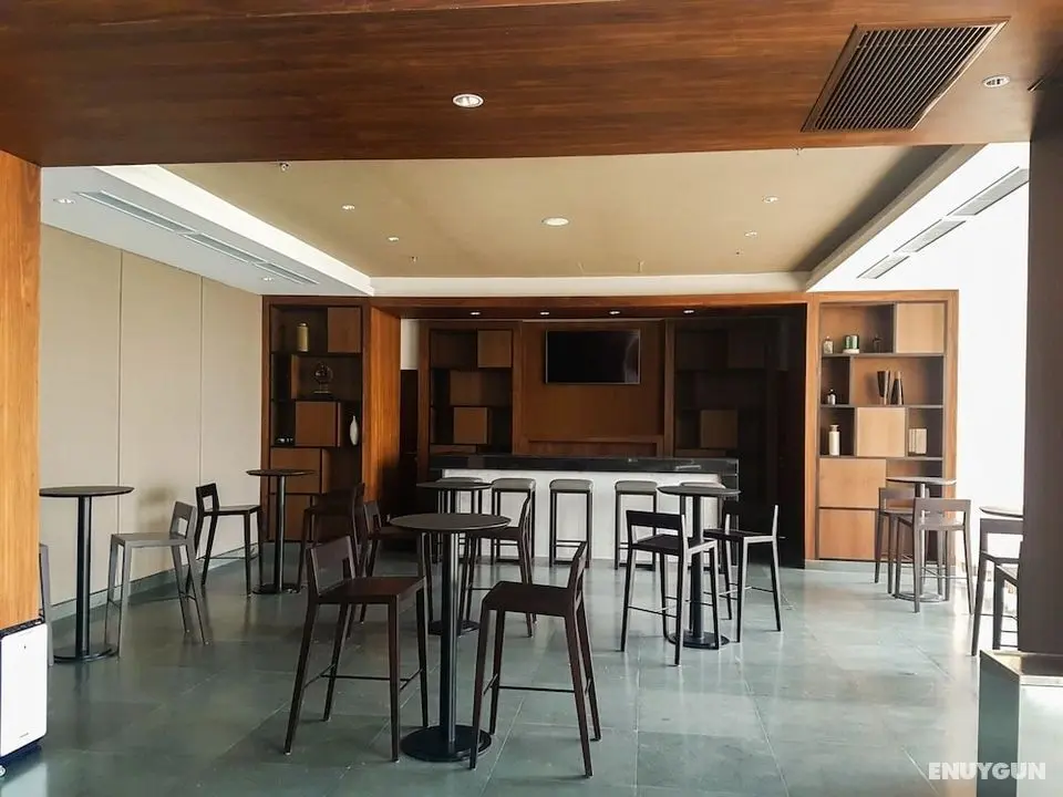 Exclusive with Comfortable 2BR Apartment at Branz BSD - Lobi