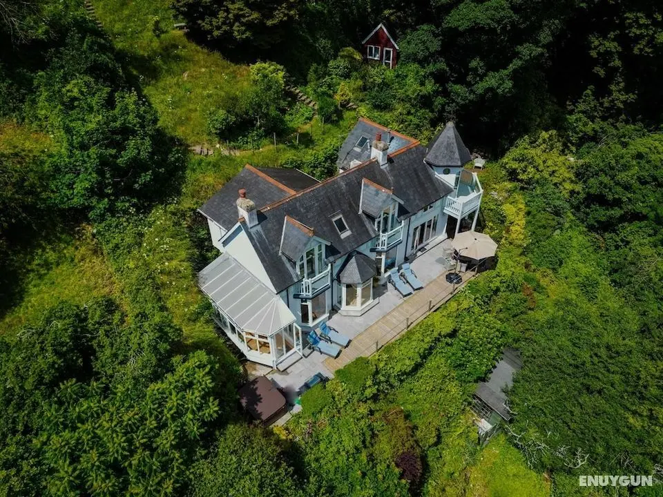 Exclusive Home With the Best Views in Dartmouth - Öne Çıkan Resim