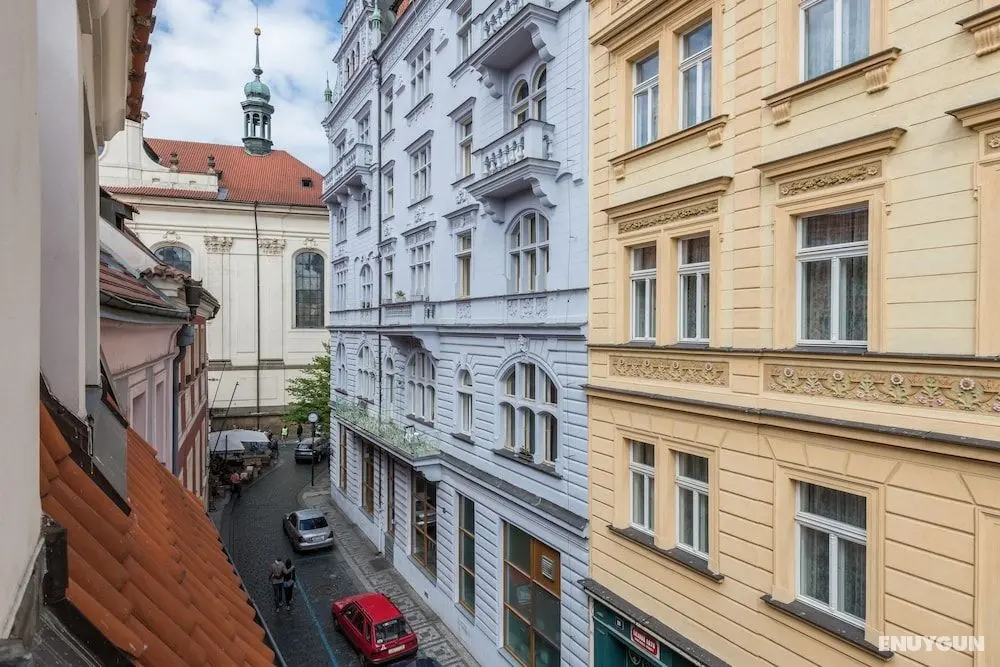 Exclusive home in heart of Prague - Dış Mekan