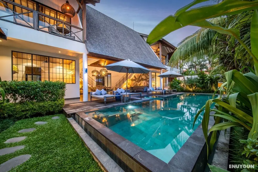 Exclusive Villas Complex, 8 BR, Canggu With Staff - Öne Çıkan Resim