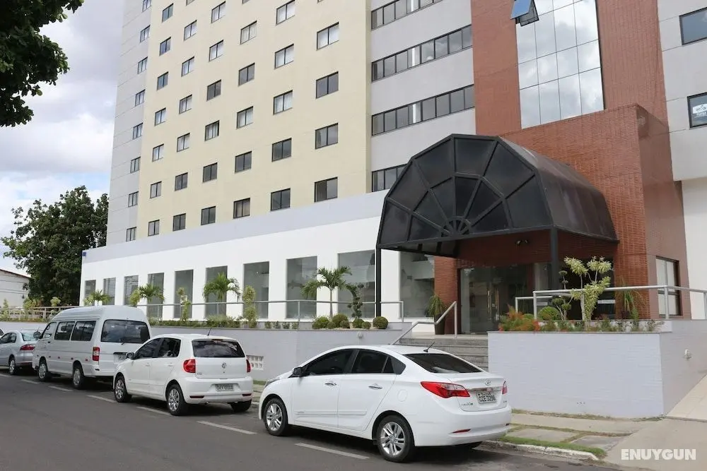 Executive Hotel - Dış Mekan