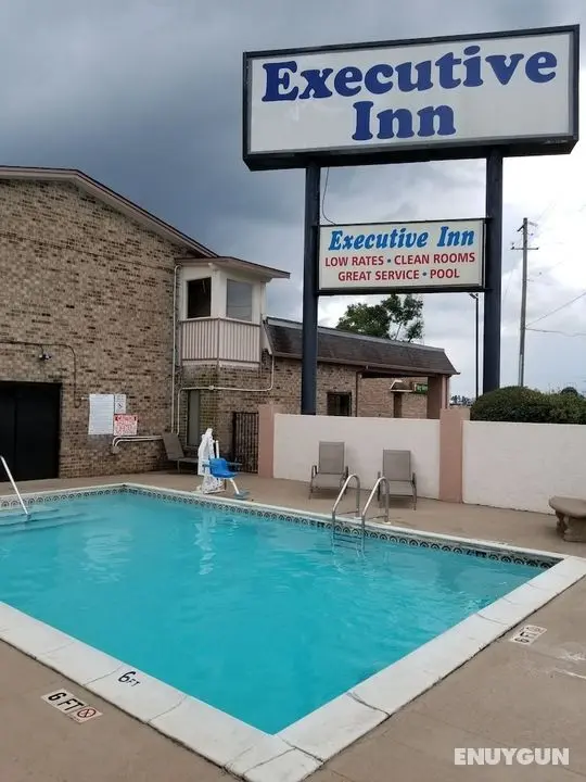 Executive Inn - Öne Çıkan Resim