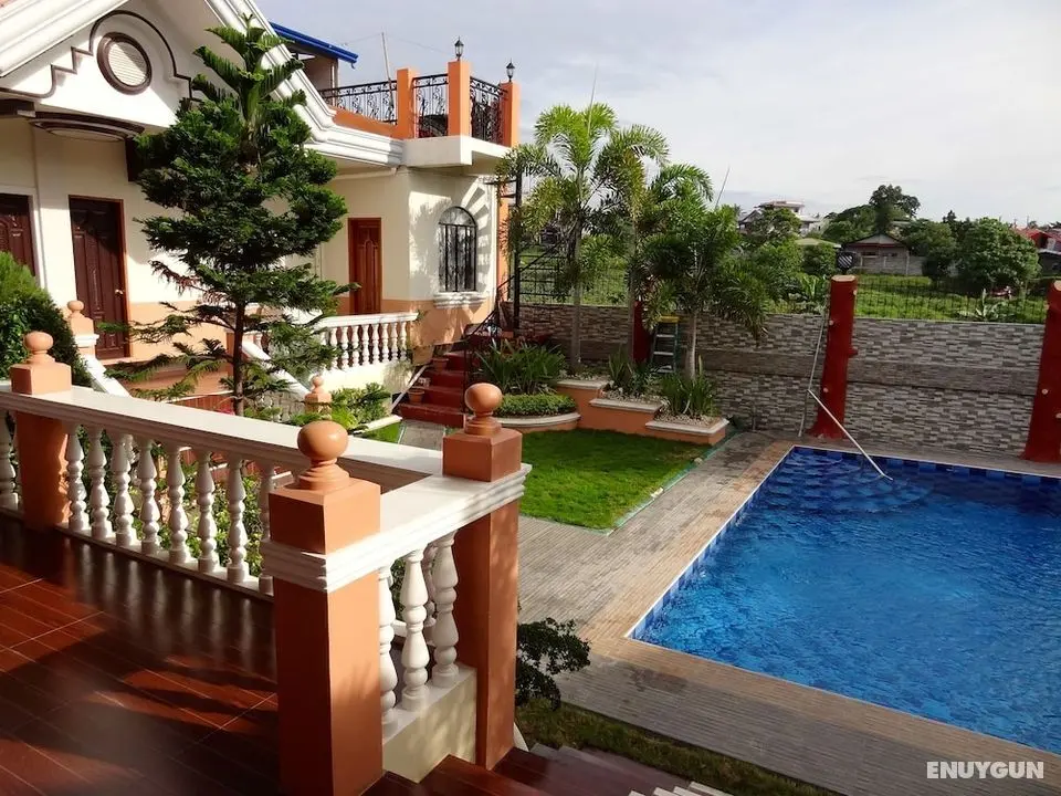 The Executive Villa Inn & Suites - Öne Çıkan Resim