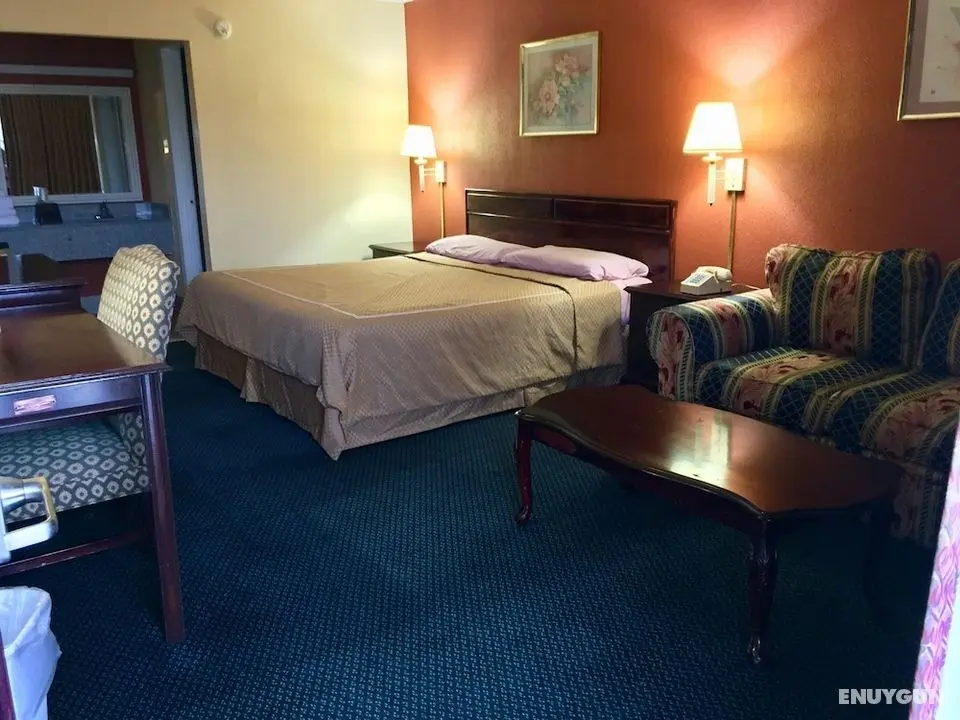Executive Inn - Öne Çıkan Resim