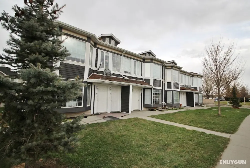 Executive Private Suites near Calgary - Dış Mekan