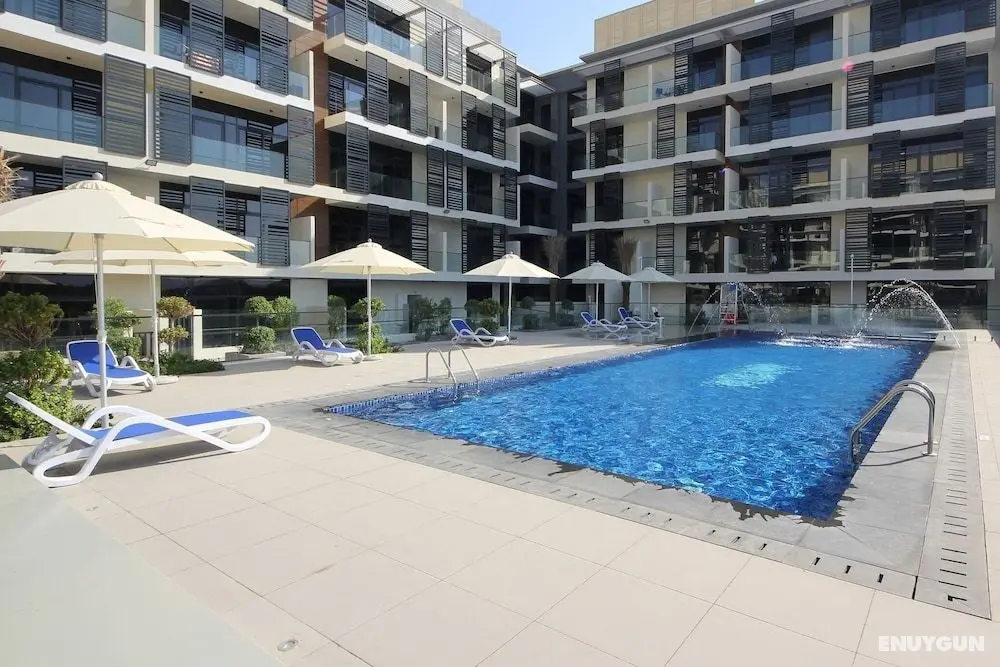 Executive Studio Seven - Dış Mekan