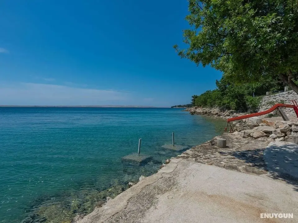 Exotic Holiday Home in Tribanj-Krušćica near Sea - Konum Öne Çıkanlar