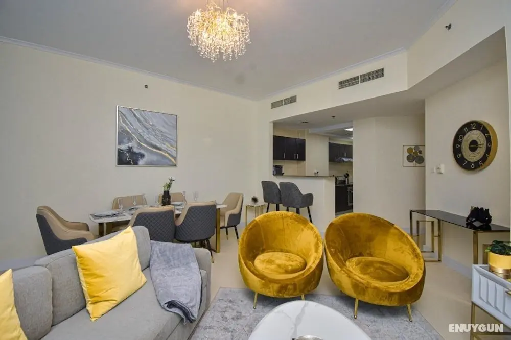 Experience Luxurious Sky High Marina Living - Öne Çıkan Resim