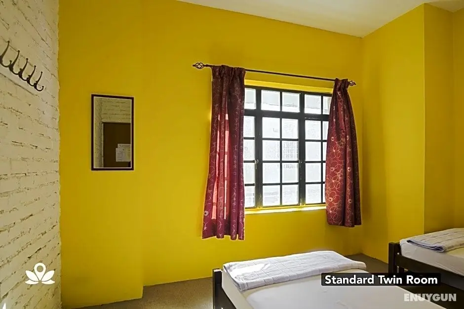 THE EXPLORERS GUESTHOUSE AND HOSTEL - Genel