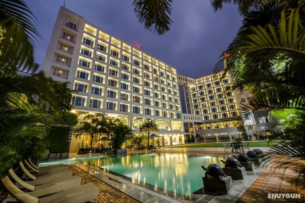 Express Inn The Business Luxury Hotel - Öne Çıkan Resim