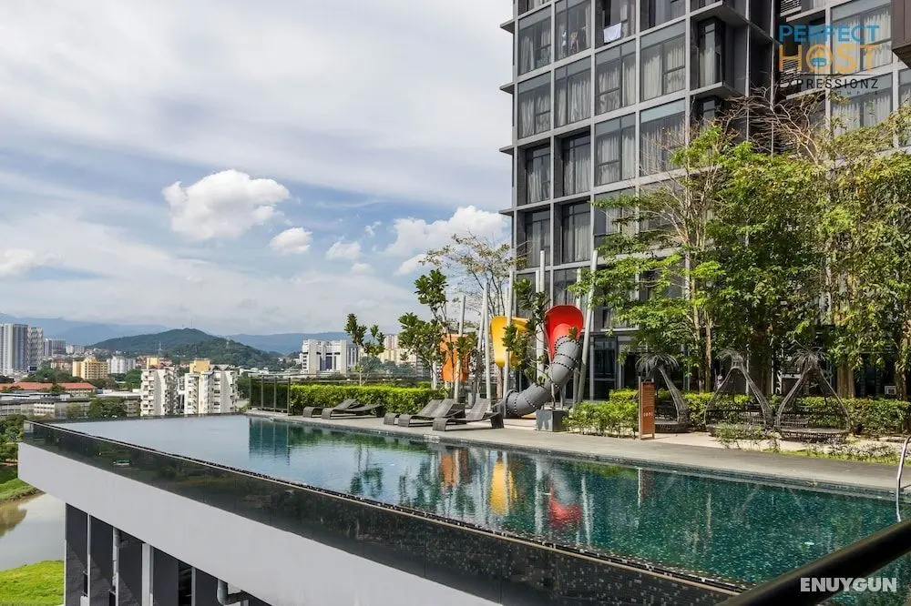 Expressionz Suites KL by Perfect Host - Havuz