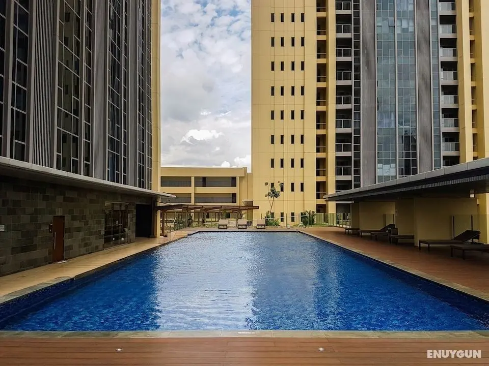 Exquisite 2BR at Branz BSD Apartment - Havuz