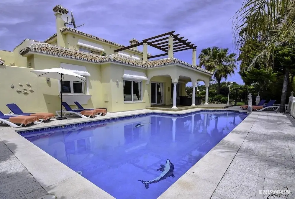 Exquisite Villa 50m To Beach - Öne Çıkan Resim