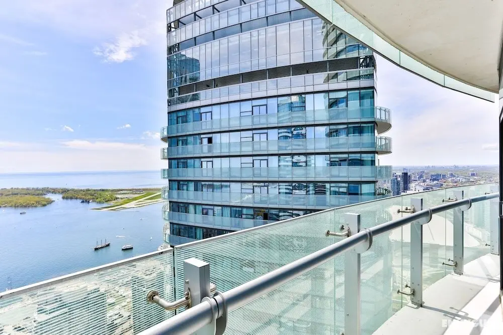 Exquisite 55th Floor 2 Bed 2 Bath Parking - Öne Çıkan Resim