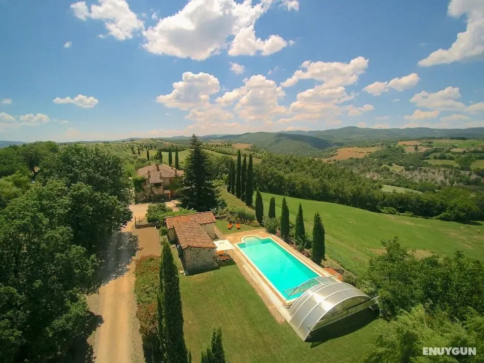 Exquisite Villa in San Venanzo With Private Pool - Dış Mekan