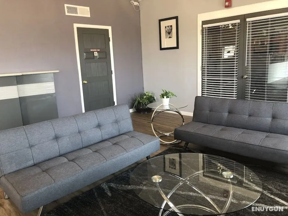 Extend a Suites & RV Park - Lobi