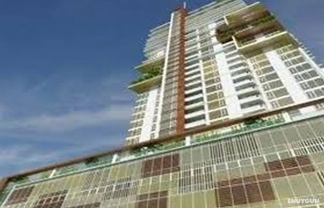 F1 Hotel - Genel