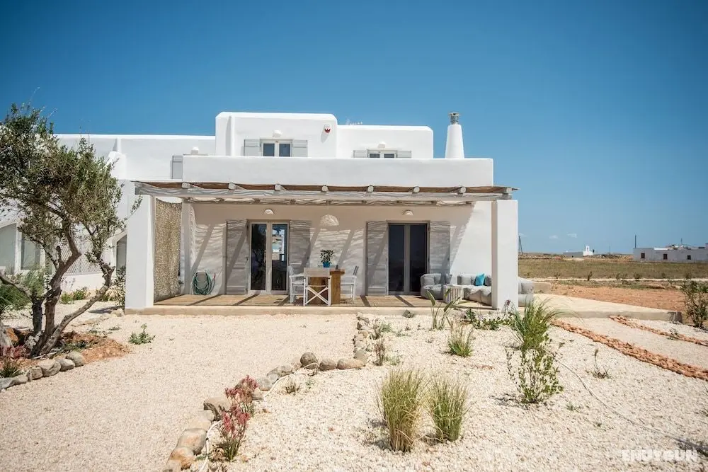 Fabulous pool villa near the beach by VillaRentalsgr - Öne Çıkan Resim