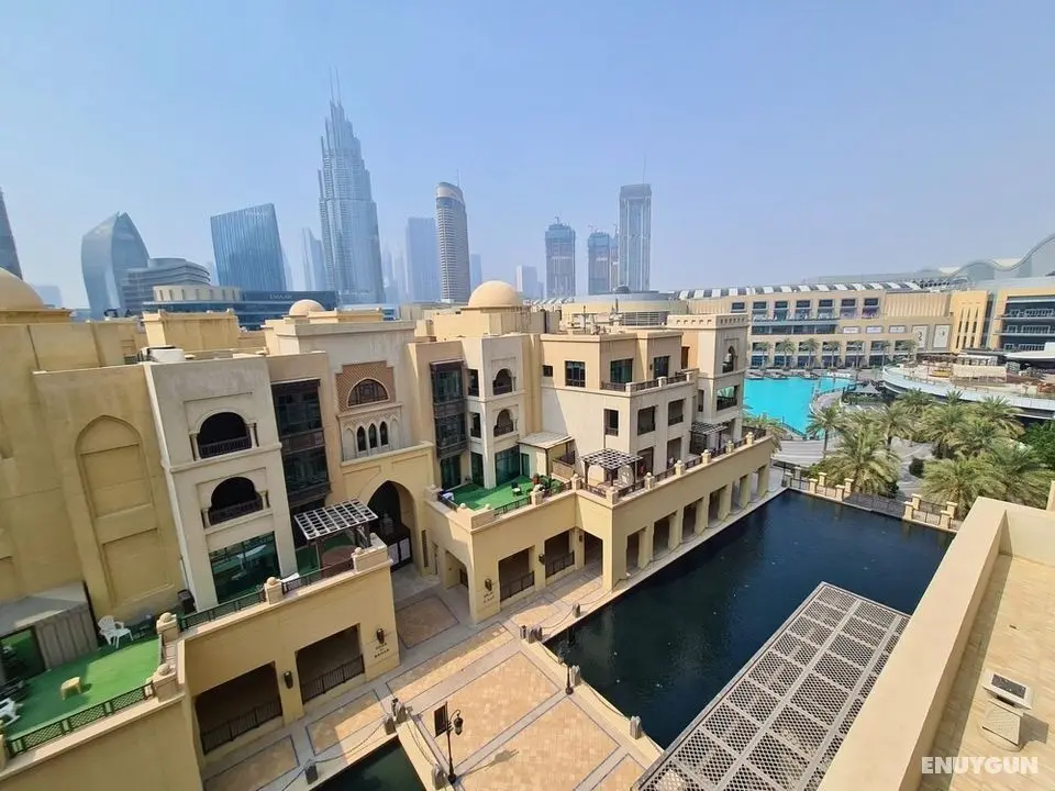 Fabulous Stay at Dubai Downtown - Souk AL Bahar - Konum Öne Çıkanlar