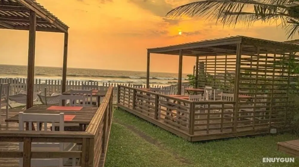 Fahrenheit Hotel - Öne Çıkan Resim