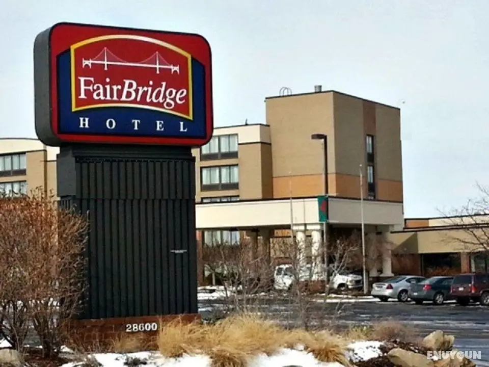 Fairbridge Hotel Cleveland East - Genel